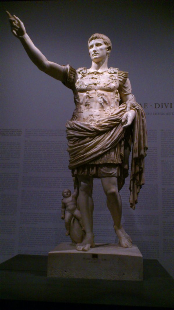 Analyse de la statue d'Auguste de Prima Porta